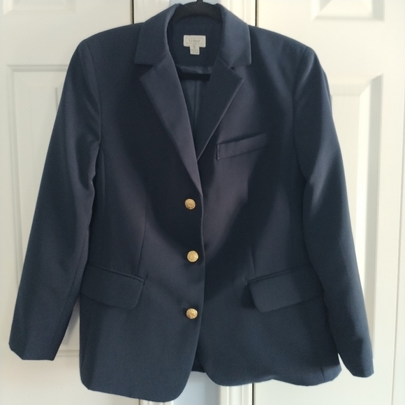 L.L. Bean Jackets & Blazers - L.L. Bean Navy Single Breasted Classic Traveler Blazer 12P